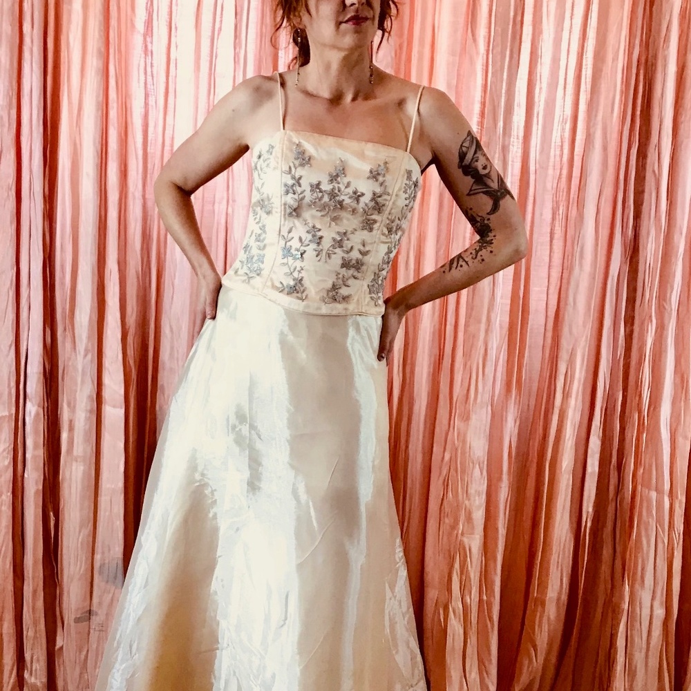 Vintage Embroidered Chiffon Bridal Gown